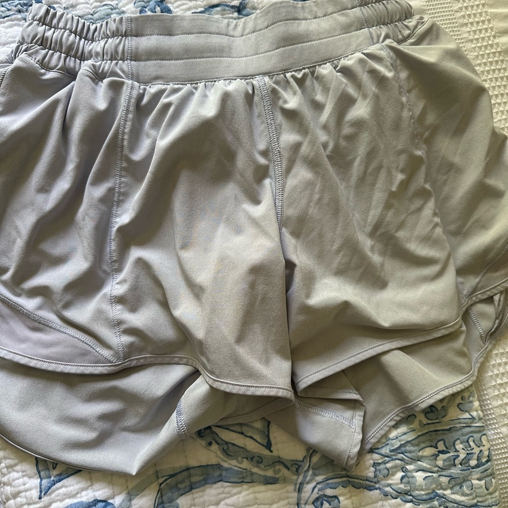 Lululemon high rise hotty hots